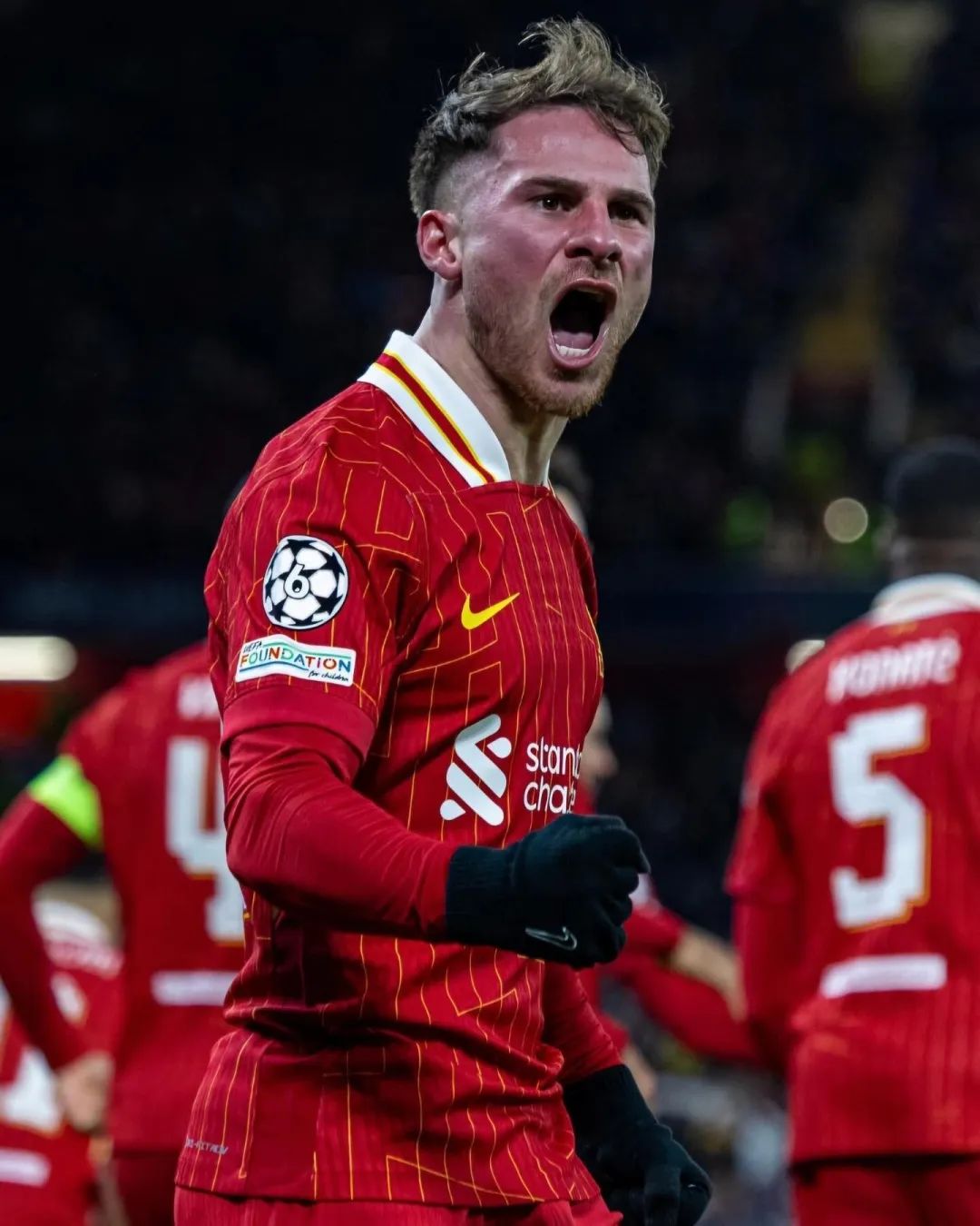 关于利物浦逆转战胜对手，展现强大实力的信息